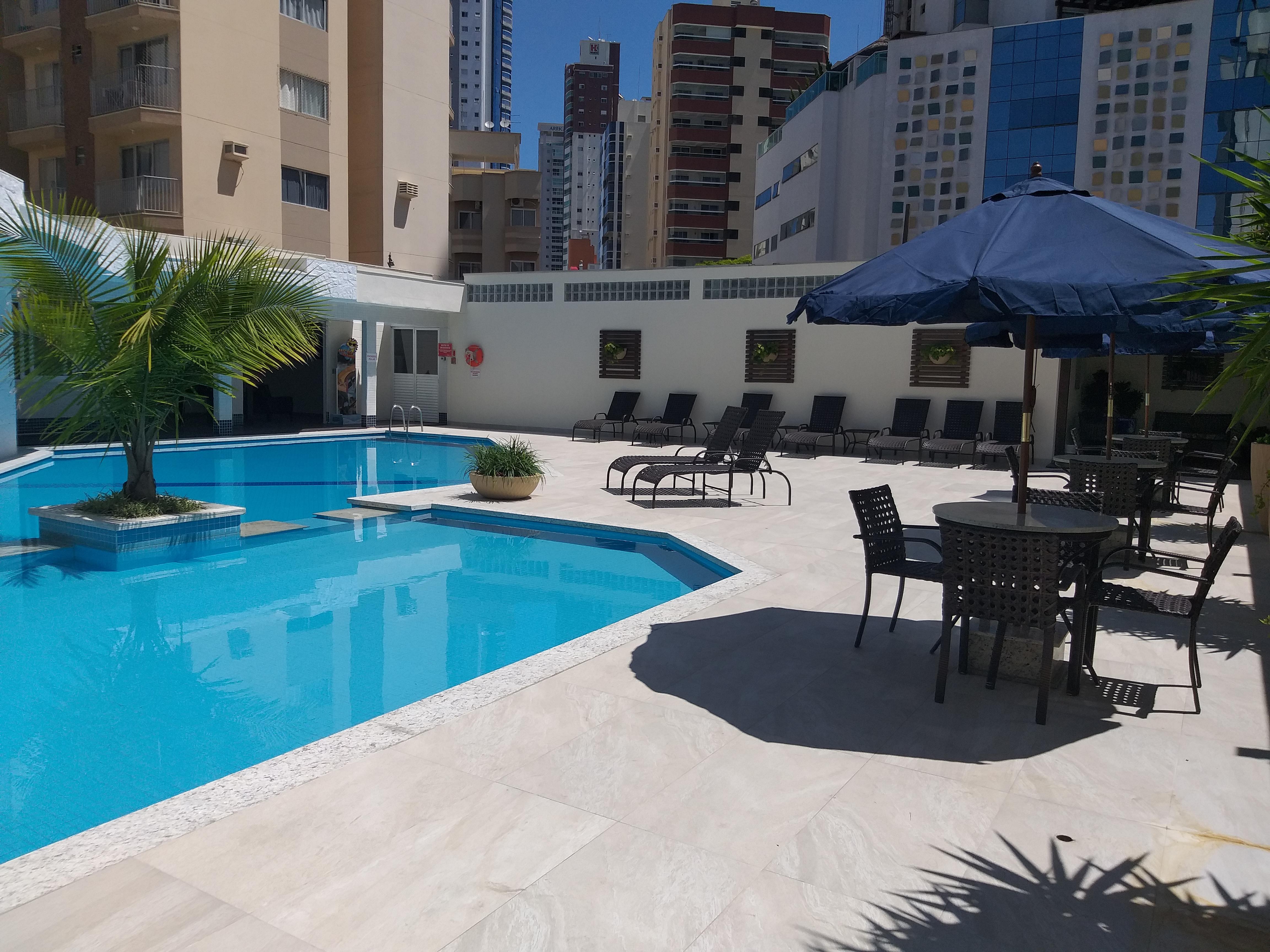 天竺葵酒店 Balneário Camboriú 外观 照片