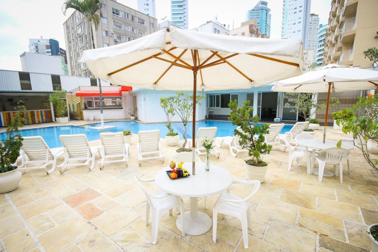 天竺葵酒店 Balneário Camboriú 外观 照片